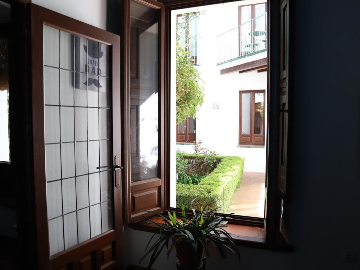 Apartamento Romantico En La Mezquita Catedral Apartment Kordoba Bagian luar foto