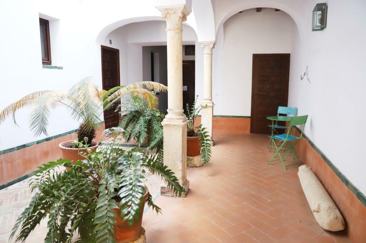 Apartamento Romantico En La Mezquita Catedral Apartment Kordoba Bagian luar foto